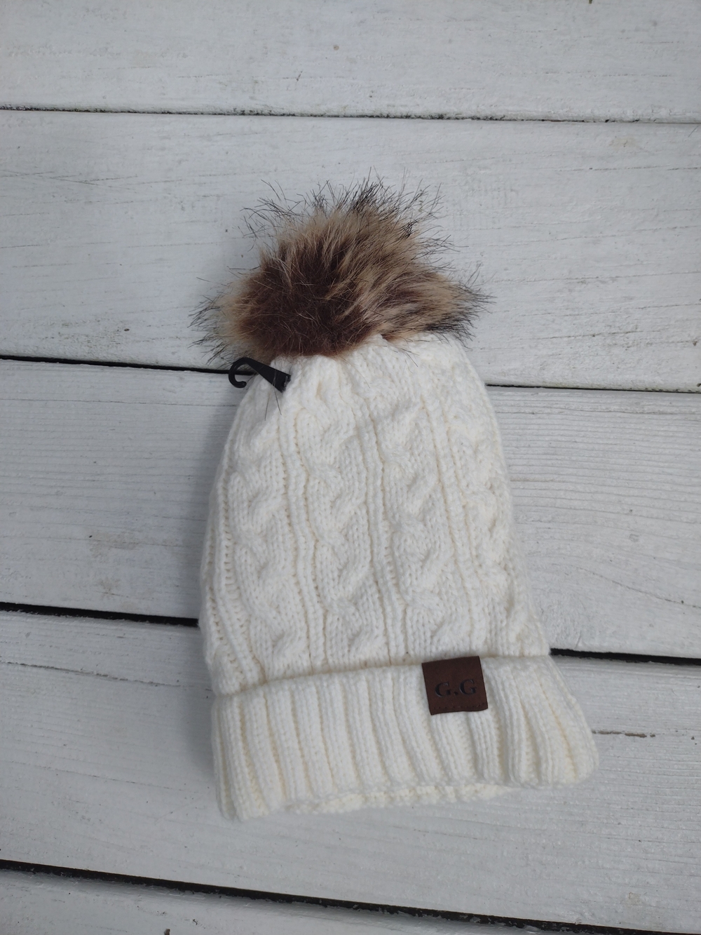 Knit Womens Pom Puff Hat